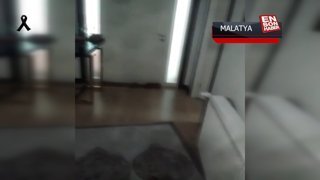 Malatya'da deprem sonrası video çekerken ev üstüne yıkıldı