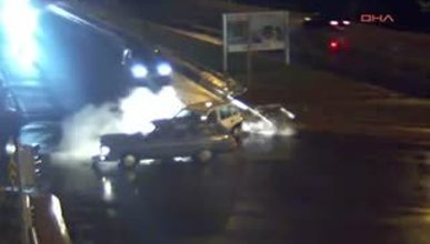 Kayseri'deki trafik kazaları MOBESE kamerasında