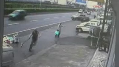 Rize'de trafik kazası güvenlik kamerasında