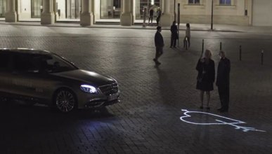 Mercedes'de çok konuşulacak devrim: Dijital ışıklar 