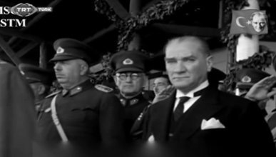 Atatürk'ün yapay zeka ile renklendirilmiş videosunun özgün hali