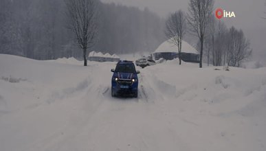 Kütahya Domaniç’te kar kalınlığı bir metreye yaklaştı