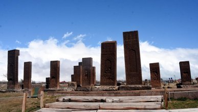 Bitlis'teki Ahlat anıt mezarları, dünyaya tanıtılacak