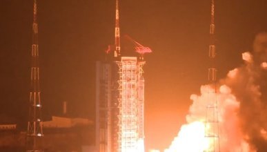 Çin, ilk Güneş gözlem uydusunu uzaya fırlattı
