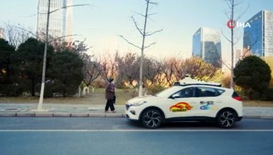 Pekin’de 100’den fazla otonom araç ilk kez ticari olarak denenmeye başladı