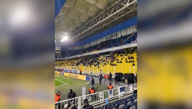 Fenerbahçeli futbolculara taraftardan maç öncesi tepki