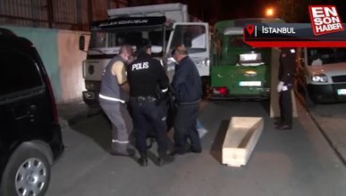 Bayrampaşa'da kamyonette erkek cesedi bulundu