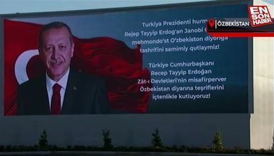 Semerkant Havalimanı'nda Cumhurbaşkanı Erdoğan'ın fotoğrafı yansıtıldı