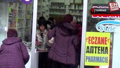 Bulgar turistler, ucuza ilaç almak için eczanelerde yoğunluk oluşturdu