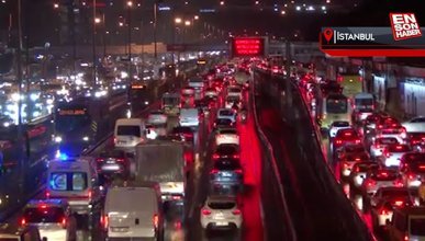 İstanbul’da trafik yoğunluğu yüzde 90 seviyelerine ulaştı