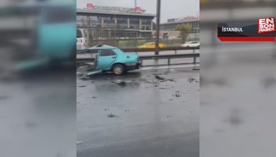 Eyüpsultan'da otomobilin ikiye bölündüğü kaza