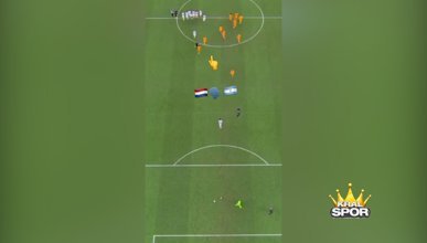 Hollandalı futbolcular penaltı atışlarında Arjantinlileri tahrik etti