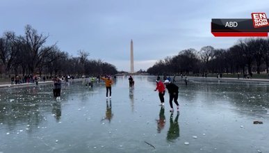 ABD'de etkili olan kutup soğukları başkentte havuzları dondurdu