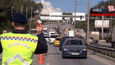 Bodrum'da yılbaşı hareketliliği; 24 saatte 15 bin araç giriş yaptı
