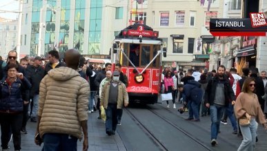 Taksim'de yılbaşı hazırlıkları