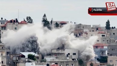 İsrail güçleri, Batı Şeria'da öldürdüğü Filistinlilerin ailelerine ait evleri yıktı