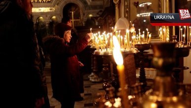 Ukrayna'da savaşın gölgesinde Noel Bayramı kutlandı