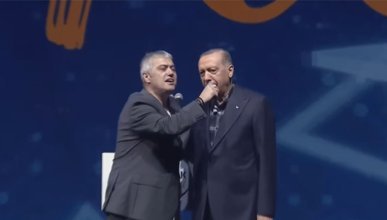 Cumhurbaşkanı Erdoğan’ın “Duyanlara duymayanlara” performansı