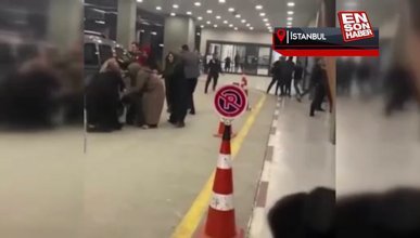 İstanbul'da hastane acilindeki bıçaklı kavga kamerada