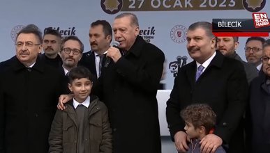 Cumhurbaşkanı Erdoğan 'Duyanlara Duymayanlara' şarkısını söyledi