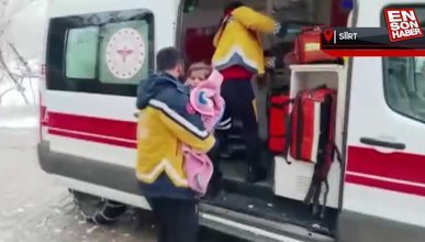 Siirt'te ateşi çıkan bebek için karla mücadele ekipleri seferber oldu