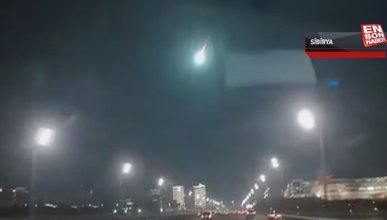 Rusya’da düşen meteor geceyi aydınlattı