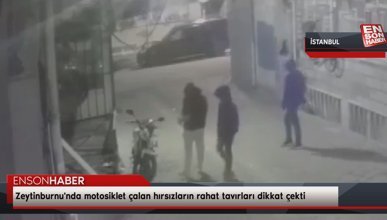 Zeytinburnu'nda motosiklet çalan hırsızların rahat tavırları dikkat çekti