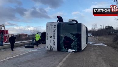 Kastamonu'da yolcu otobüsü devrildi, 30 kişi yaralandı