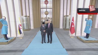 Brunei Sultanı, Cumhurbaşkanı Erdoğan ile görüşmek üzere Beştepe'de