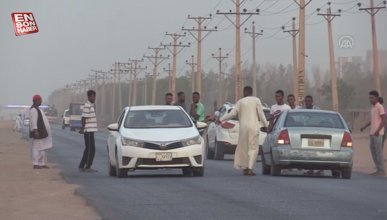 Sudan'da yol keserek iftara davet geleneği