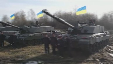 Ukrayna, İngiltere'den Challenger 2 tanklarını teslim aldı