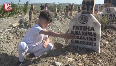 Hataylı depremzede Ahmet, annesi ve kardeşlerini duasız bırakmadı