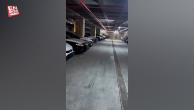 İstanbul'da bir AVM'nin otoparkına stoklanan sıfır araçlar görüntülendi