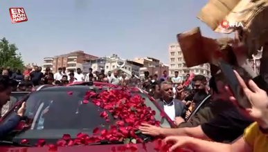 Türkiye'nin yerli otomobili Togg Siirt'te yoğun ilgiyle karşılandı
