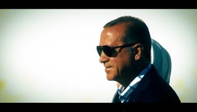 Alişan'dan Cumhurbaşkanı Erdoğan'a şarkı