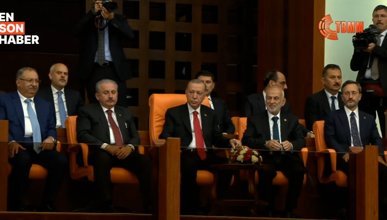 Meclis'te 28. Dönem yemin töreni başladı