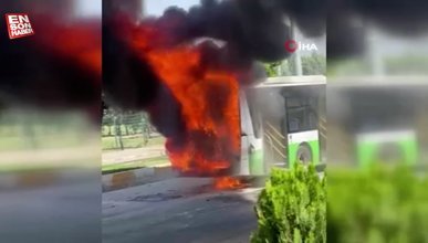Batman’da yolcu dolu belediye otobüsü alev alev yandı
