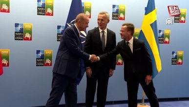 Cumhurbaşkanı Erdoğan, NATO Genel Sekreteri ve İsveç Başbakanı ile görüştü