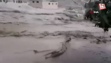 Afganistan’da sel