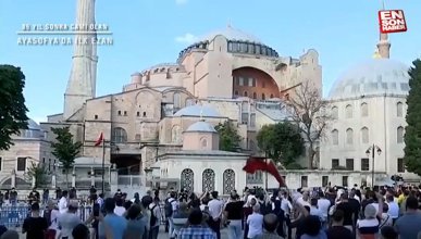 Ayasofya Camii'nin açılışının 3'üncü yıl dönümünde ilk ezan sesi hatırlandı