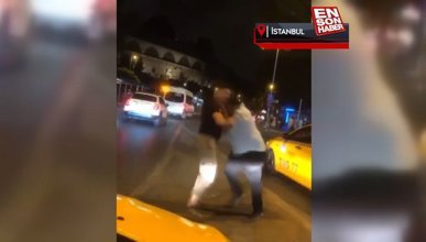 Beşiktaş'ta taksicilerin kavgası kamerada