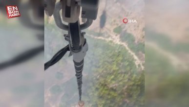 Muğla'da yangın söndürme helikopterinin müdahalesi kamerada