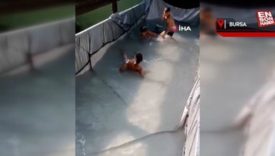 Bursa’da çocuklar kamyoneti havuza çevirdi