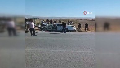 Ankara’da 3 aracın karıştığı trafik kazası