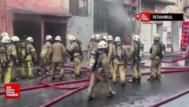 Bayrampaşa’da 4 katlı iş yerinde çıkan yangın paniğe neden oldu