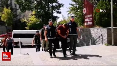 Erzurum'da göçmen kaçakçılığı yapan şahıslar polisten kaçamadı