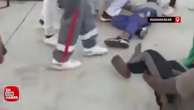Madagaskar'da stadyumda çıkan izdihamda en az 12 kişi öldü