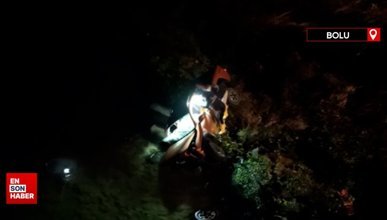 Bolu'da Büyüksu Deresi’ne pikapla uçtular