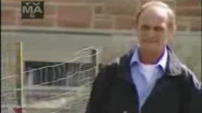 GAZETE ARKASI ŞAKASI