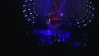 RIHANNA - LIVE PERFORMANCE